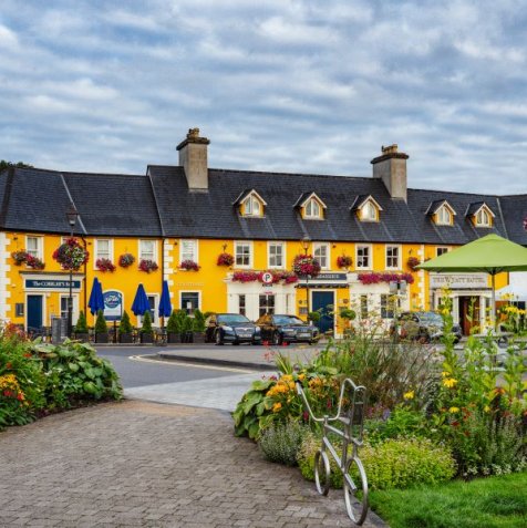 https://www.wyatthotel.com/bookings.html#!/accommodation/packages?category=15967